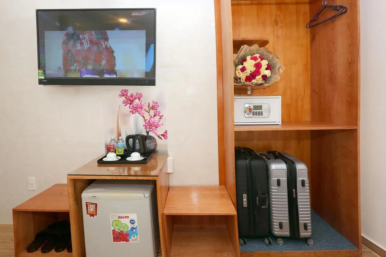 **  Cr Hotel Nha Trang Vietnam